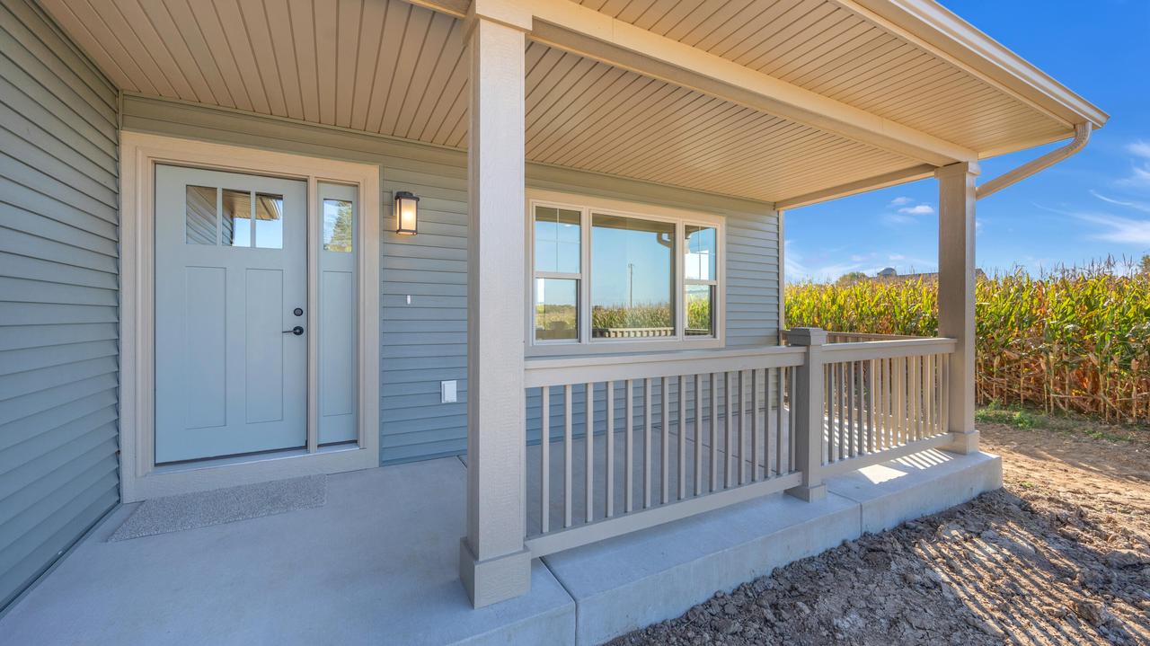 W1298 Floral Park LANE