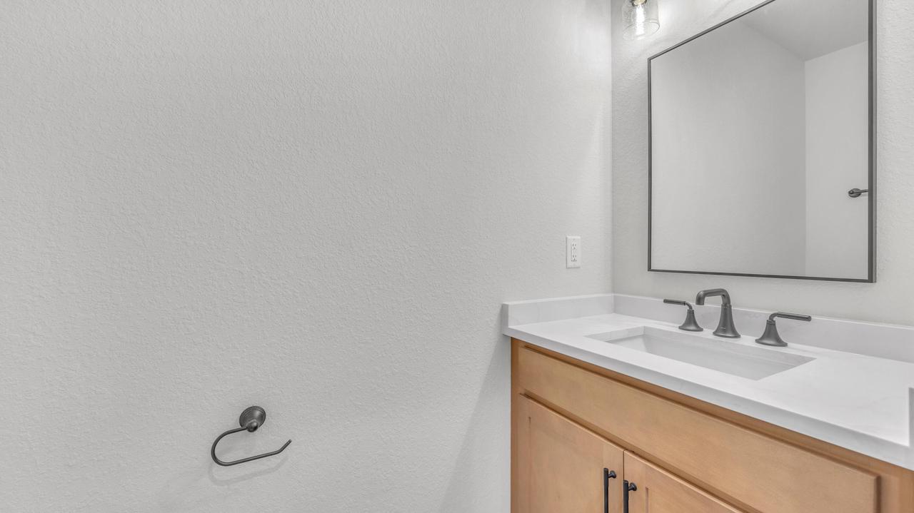 W1298 Floral Park LANE