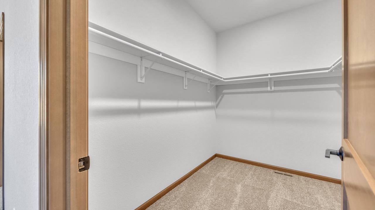 W1298 Floral Park LANE