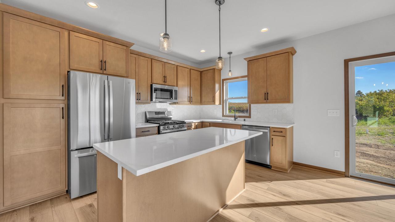 W1298 Floral Park LANE