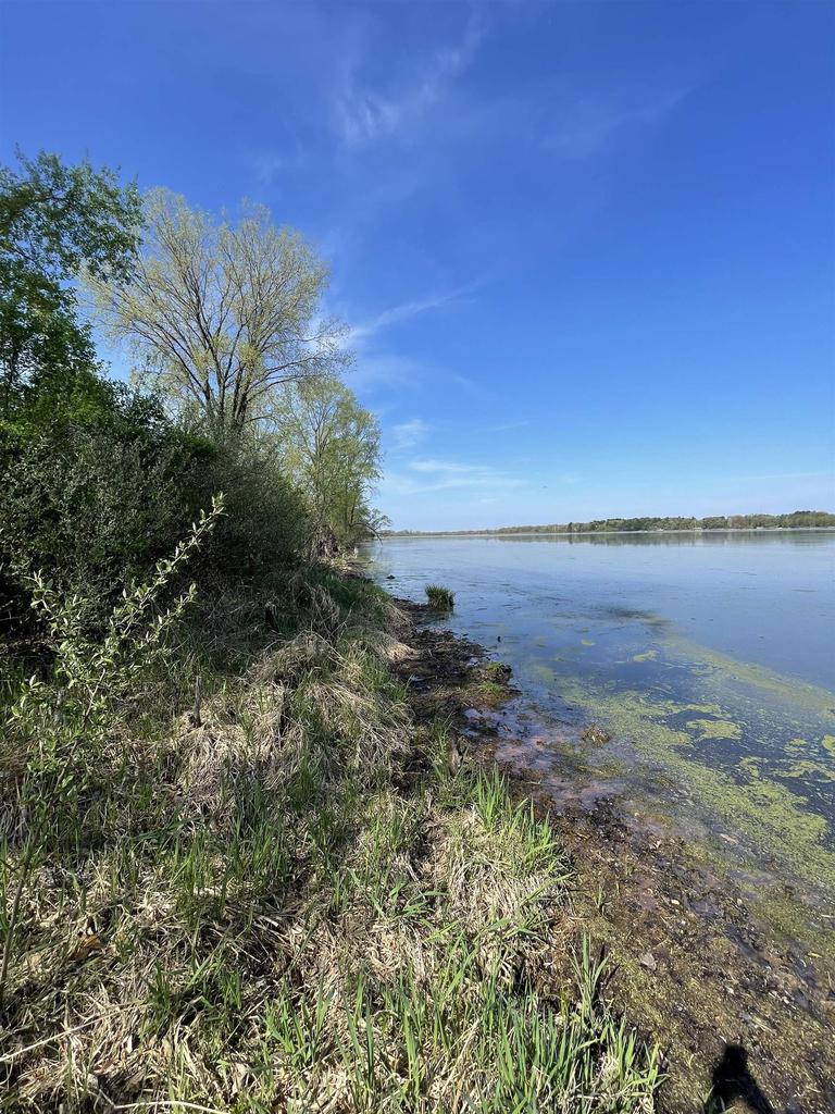 2 Acres Freedom Road