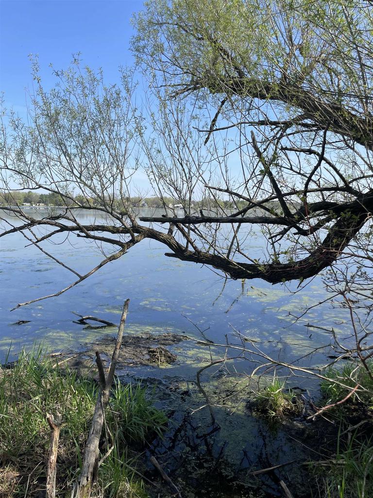 2 Acres Freedom Road