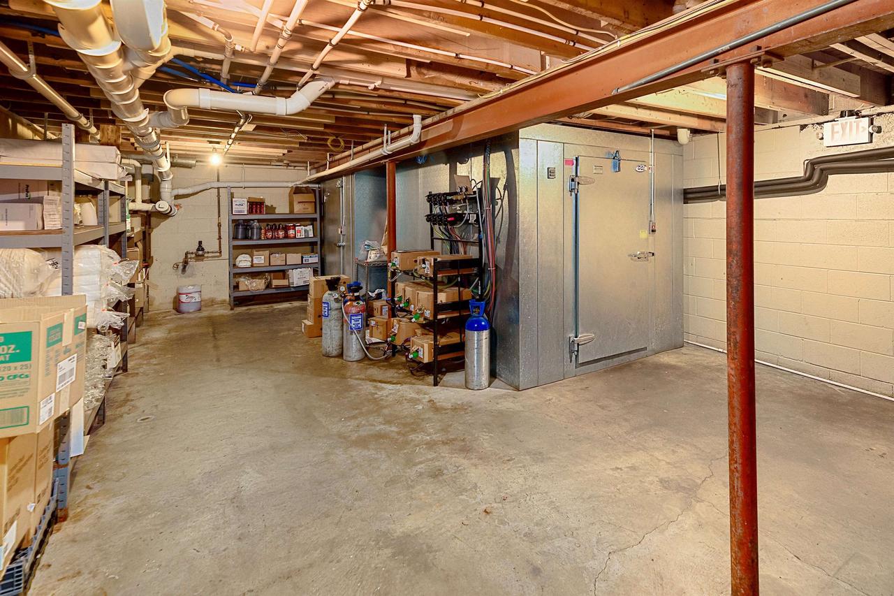 800 West Fond du Lac Street