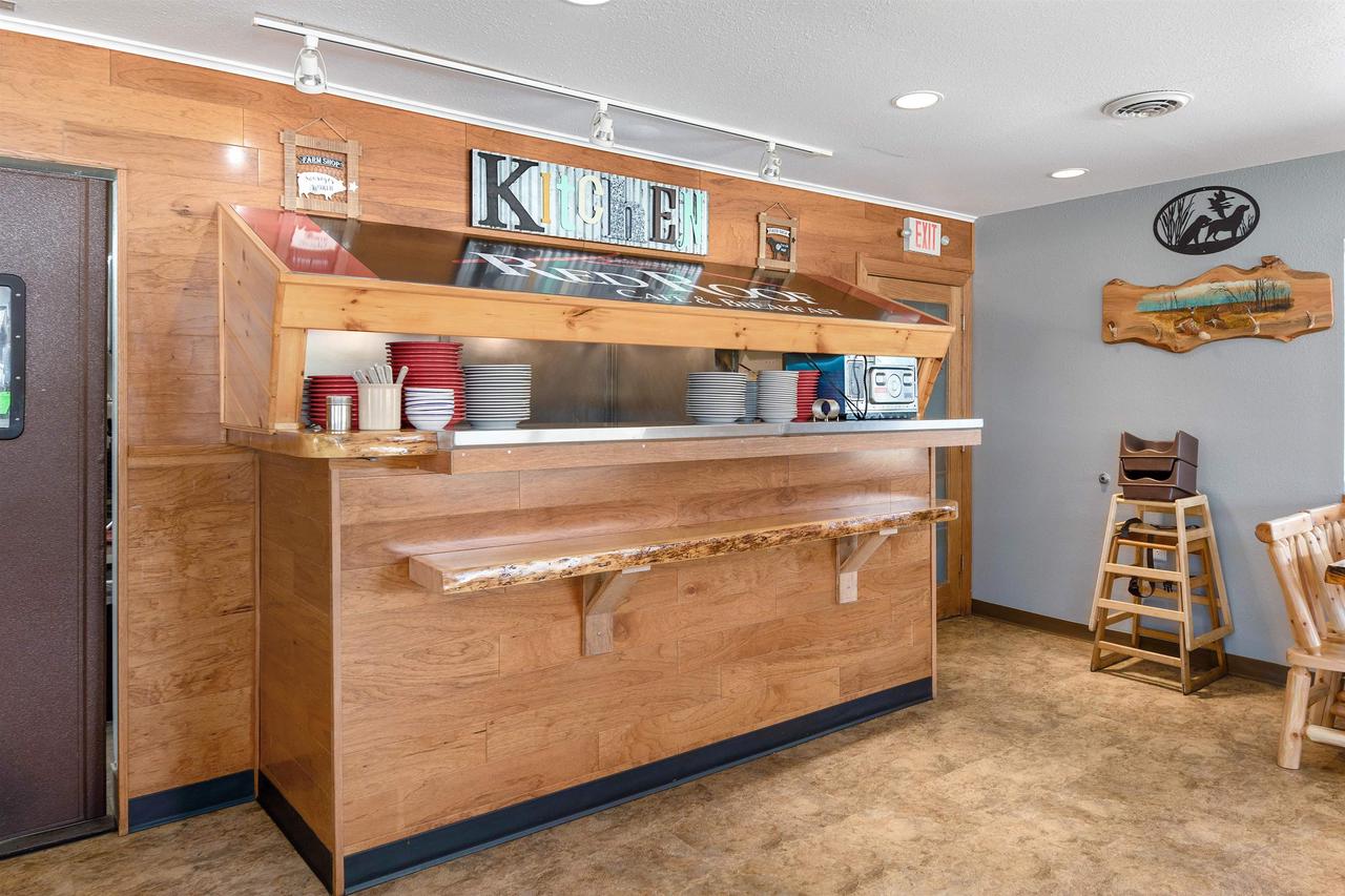 800 West Fond du Lac Street