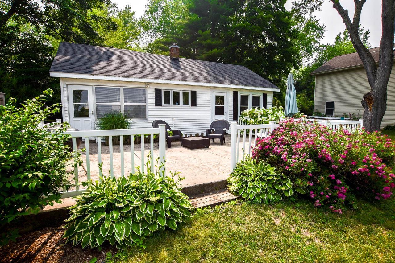 N4237 South Lakeshore Drive