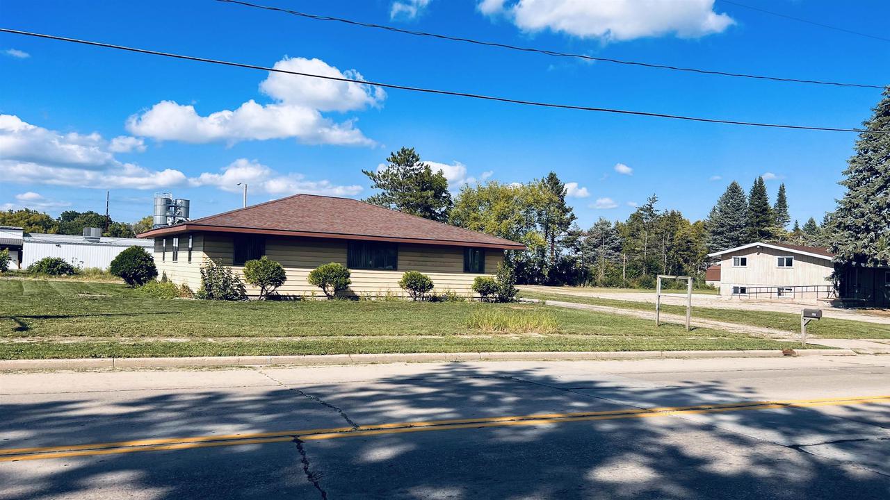 680 East Fond Du Lac Street