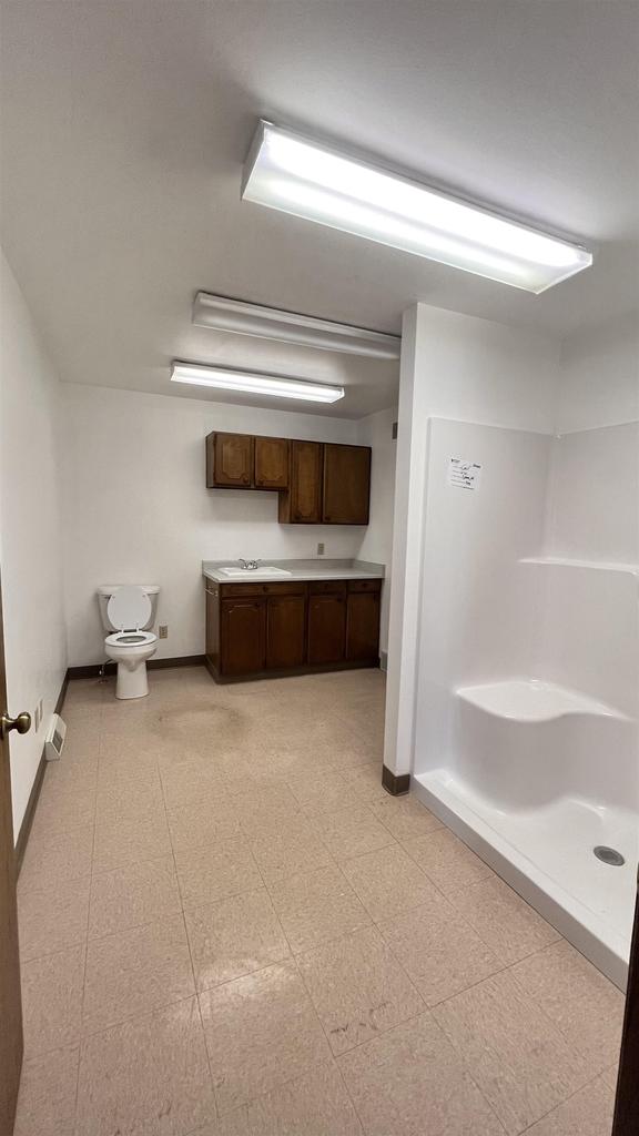 680 East Fond Du Lac Street