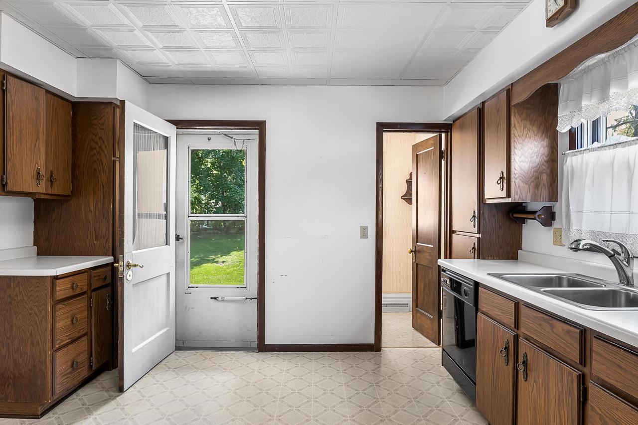 317 West Thorne Street