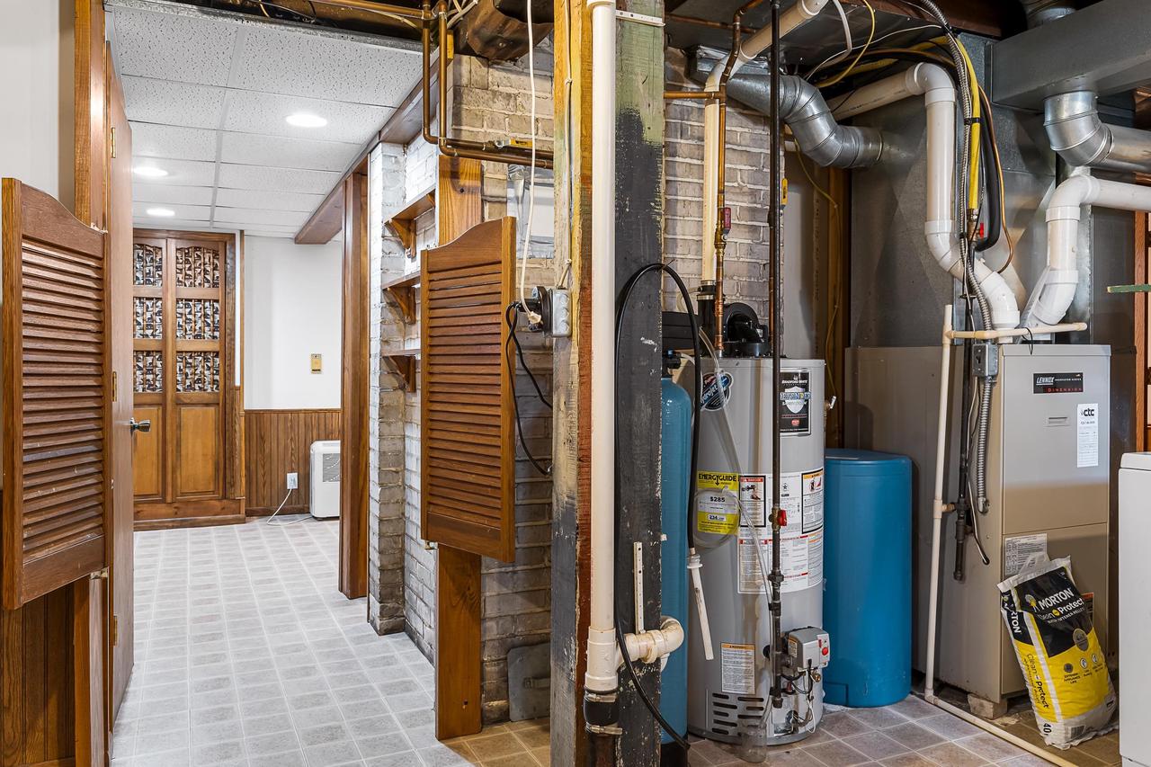 317 West Thorne Street