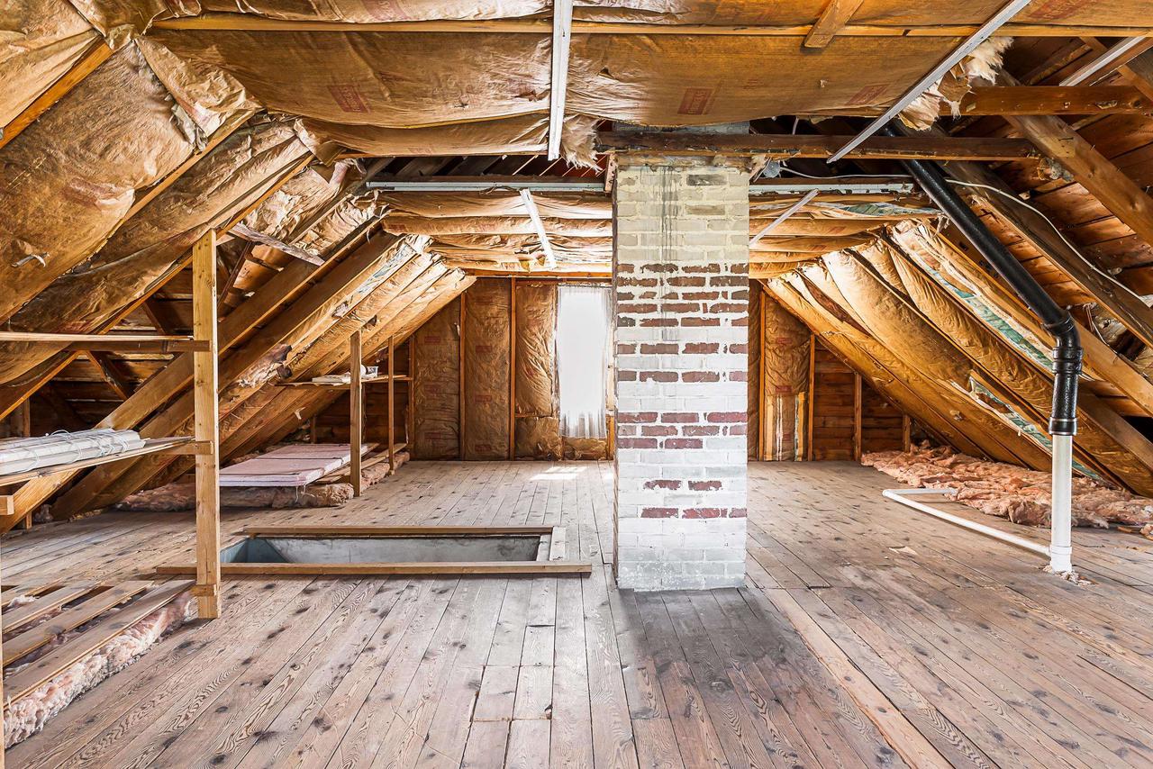 317 West Thorne Street