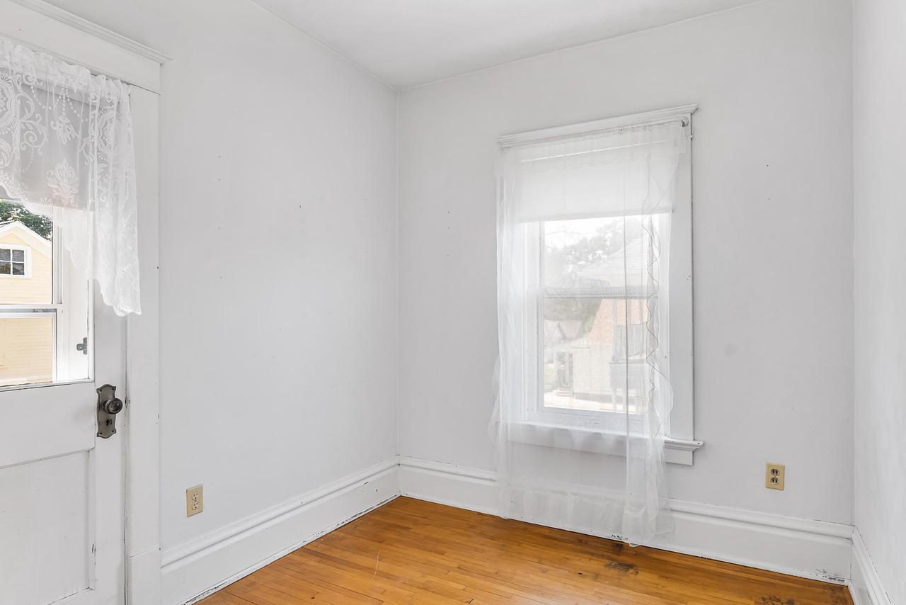 317 West Thorne Street