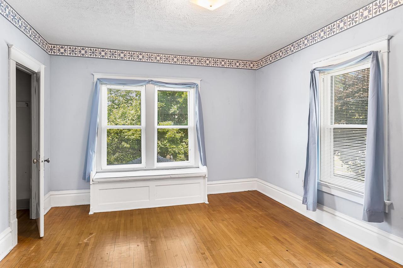 317 West Thorne Street