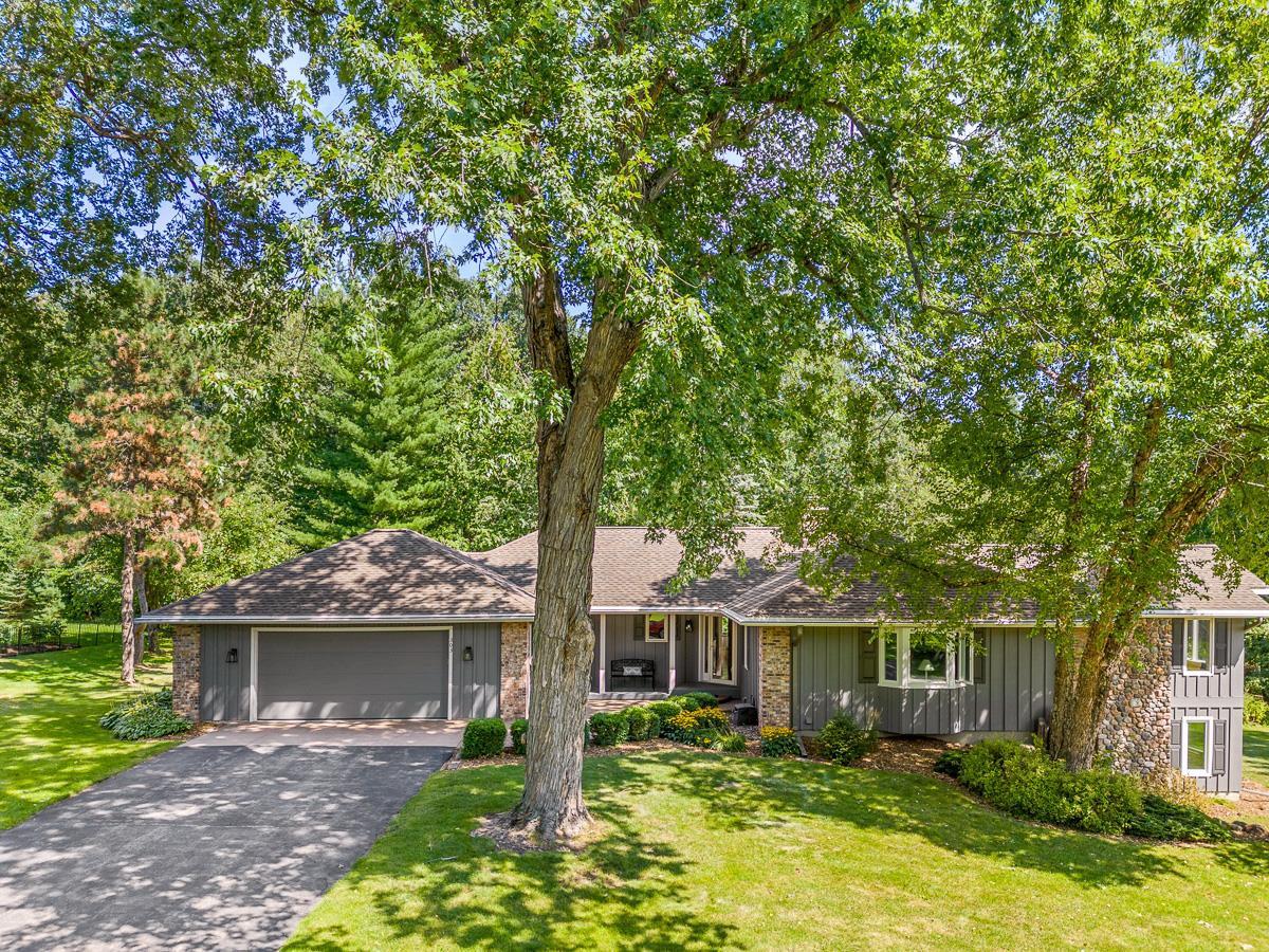 303 Lac Verde Circle