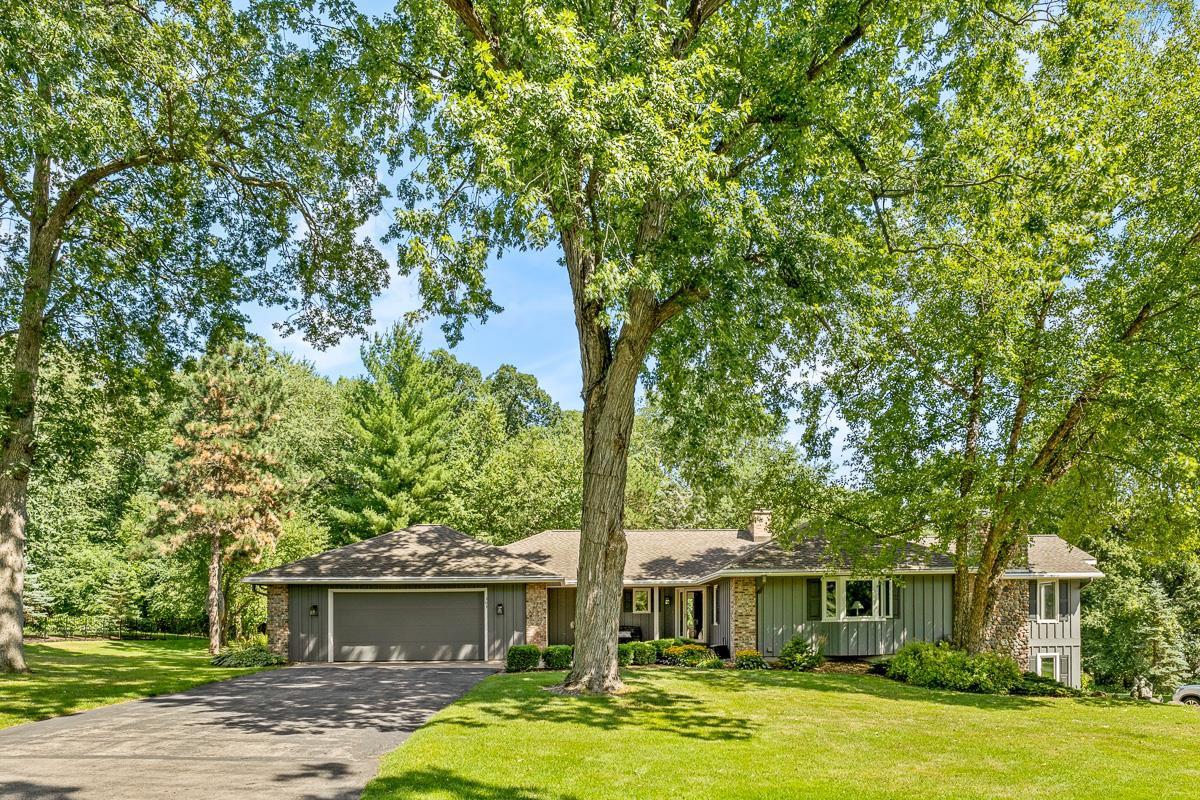 303 Lac Verde Circle