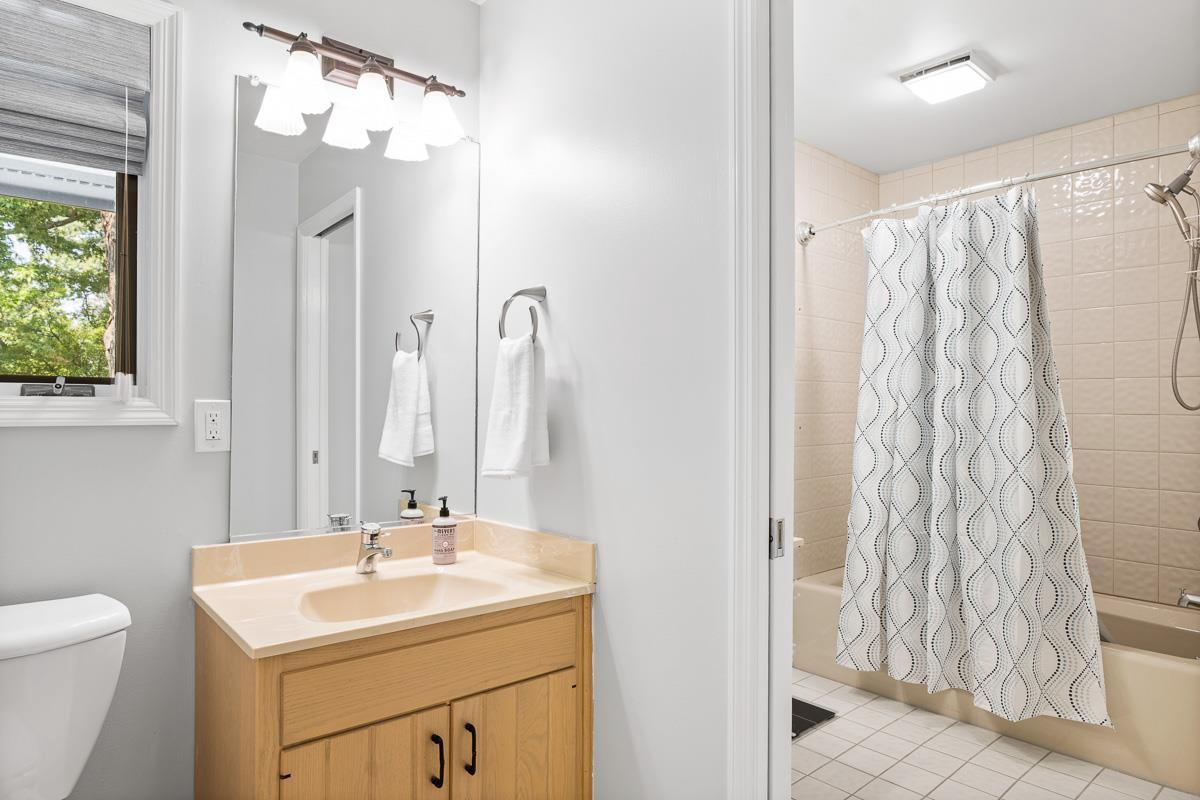 303 Lac Verde Circle