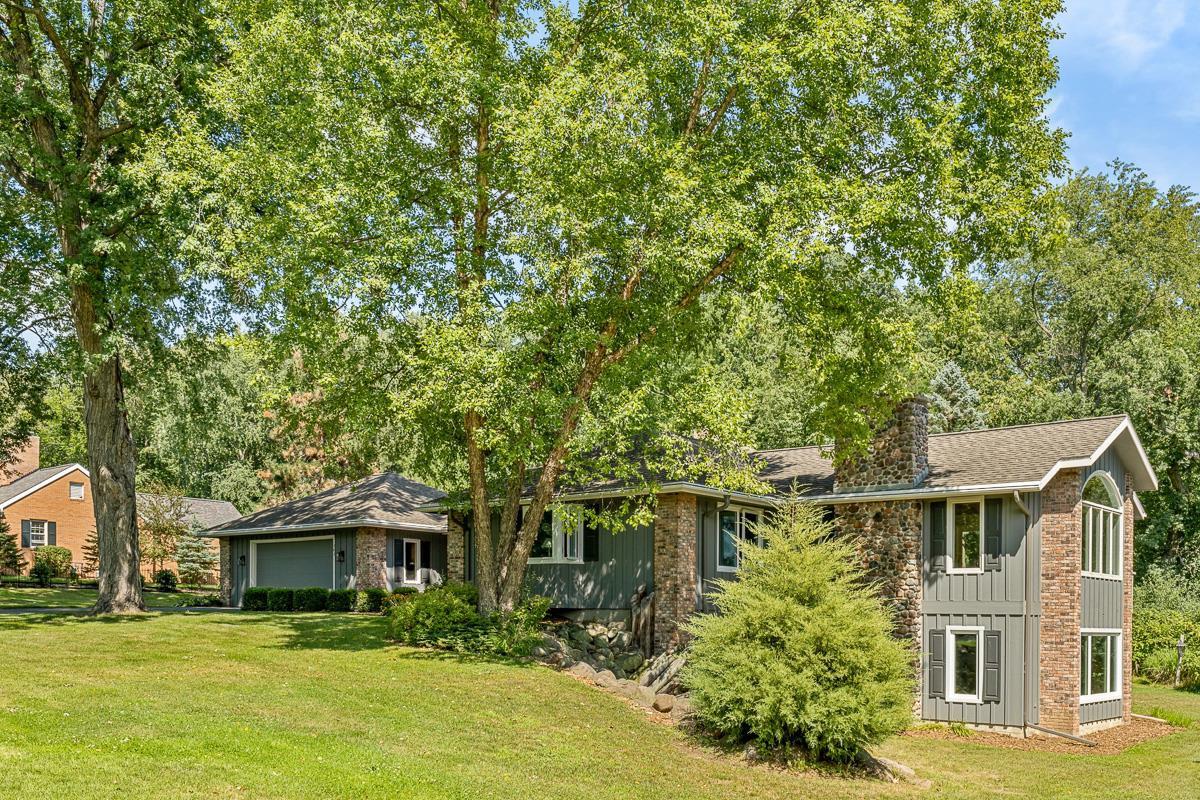 303 Lac Verde Circle