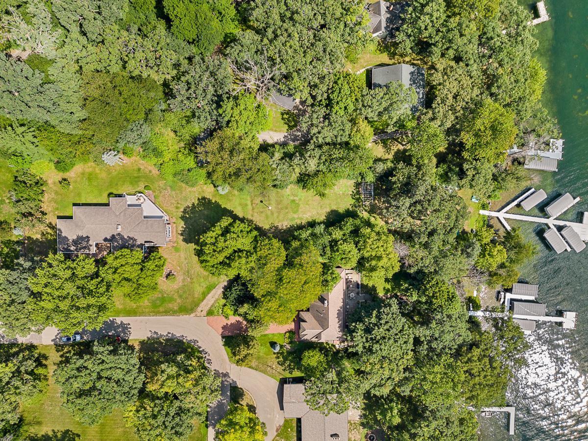 303 Lac Verde Circle