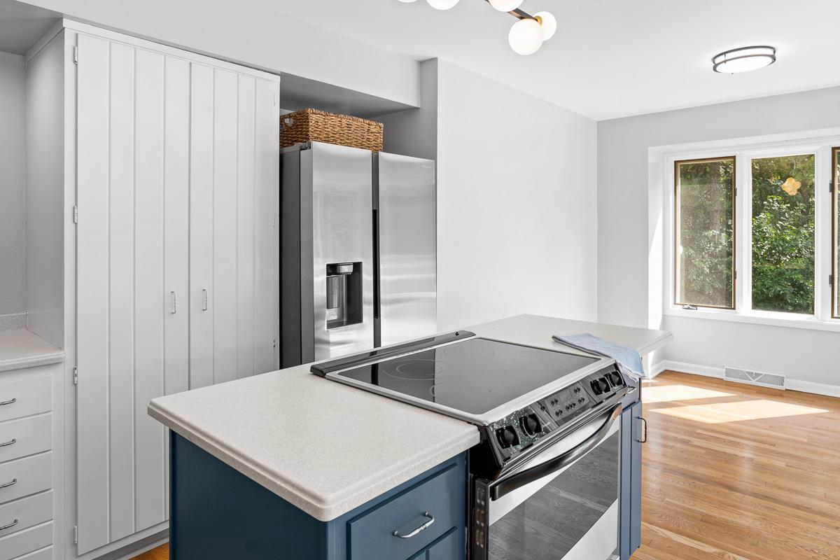 303 Lac Verde Circle