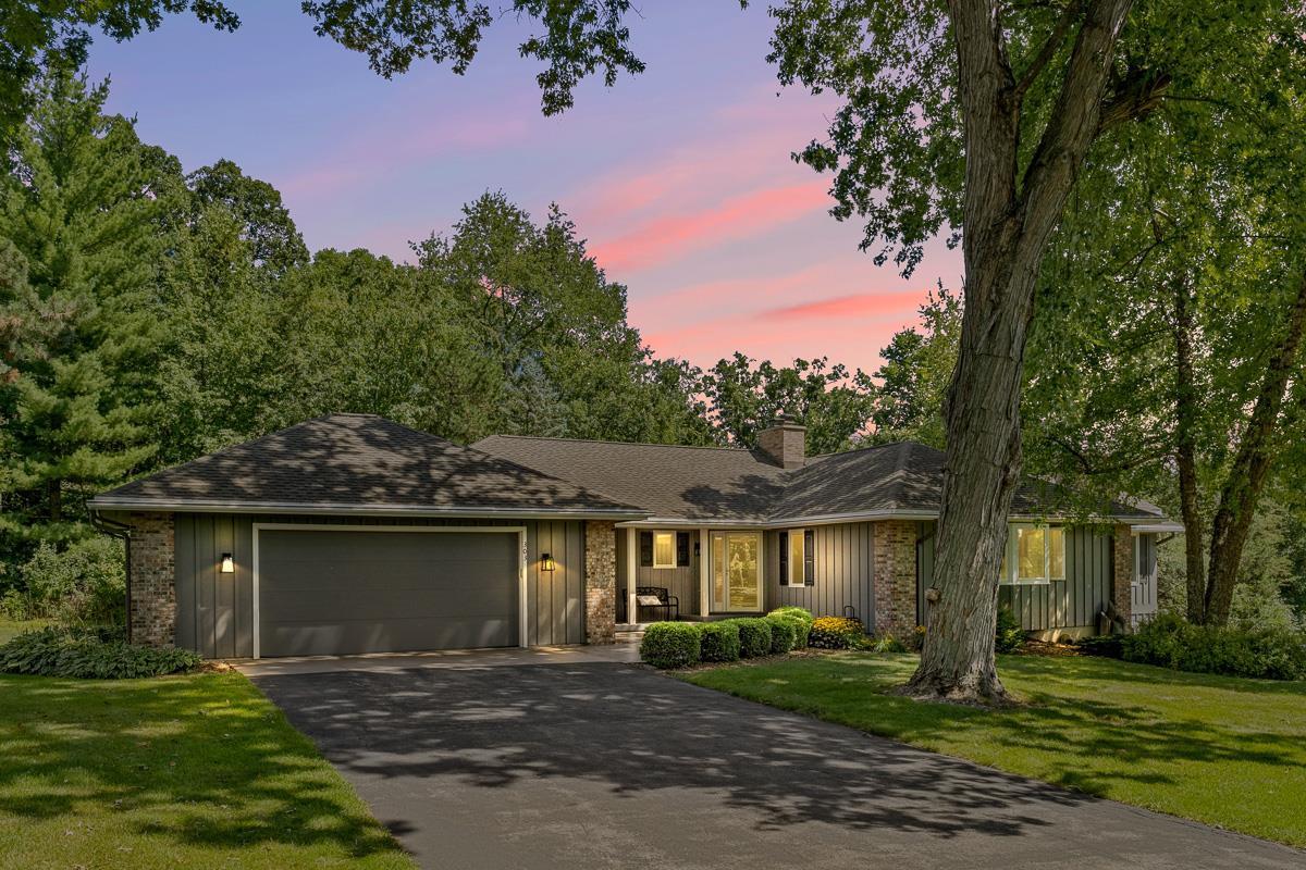 303 Lac Verde Circle