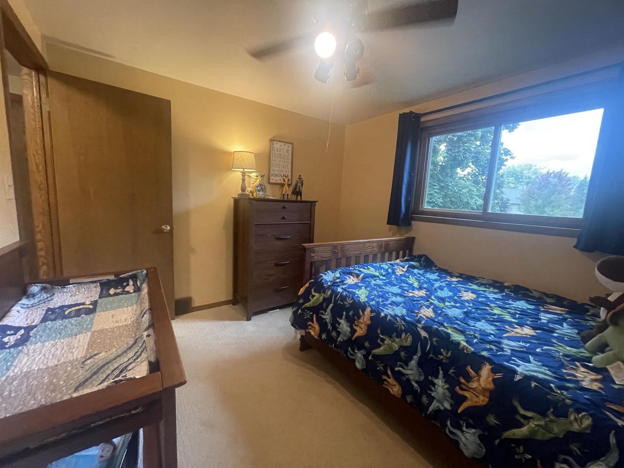 719 Hillside Terrace