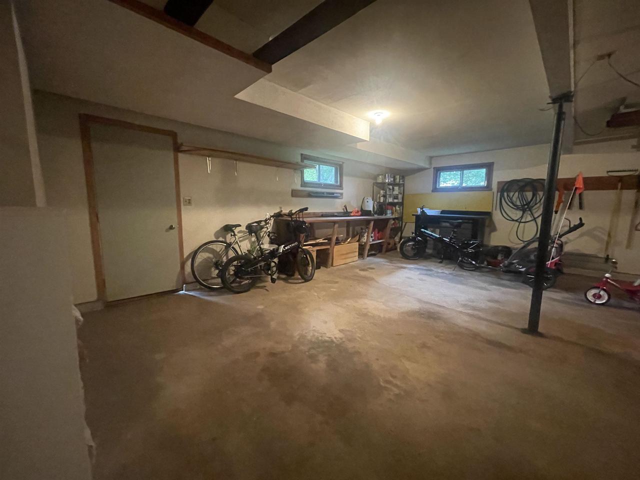 719 Hillside Terrace