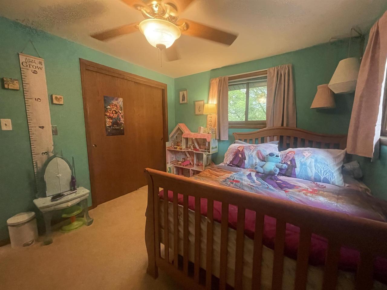 719 Hillside Terrace