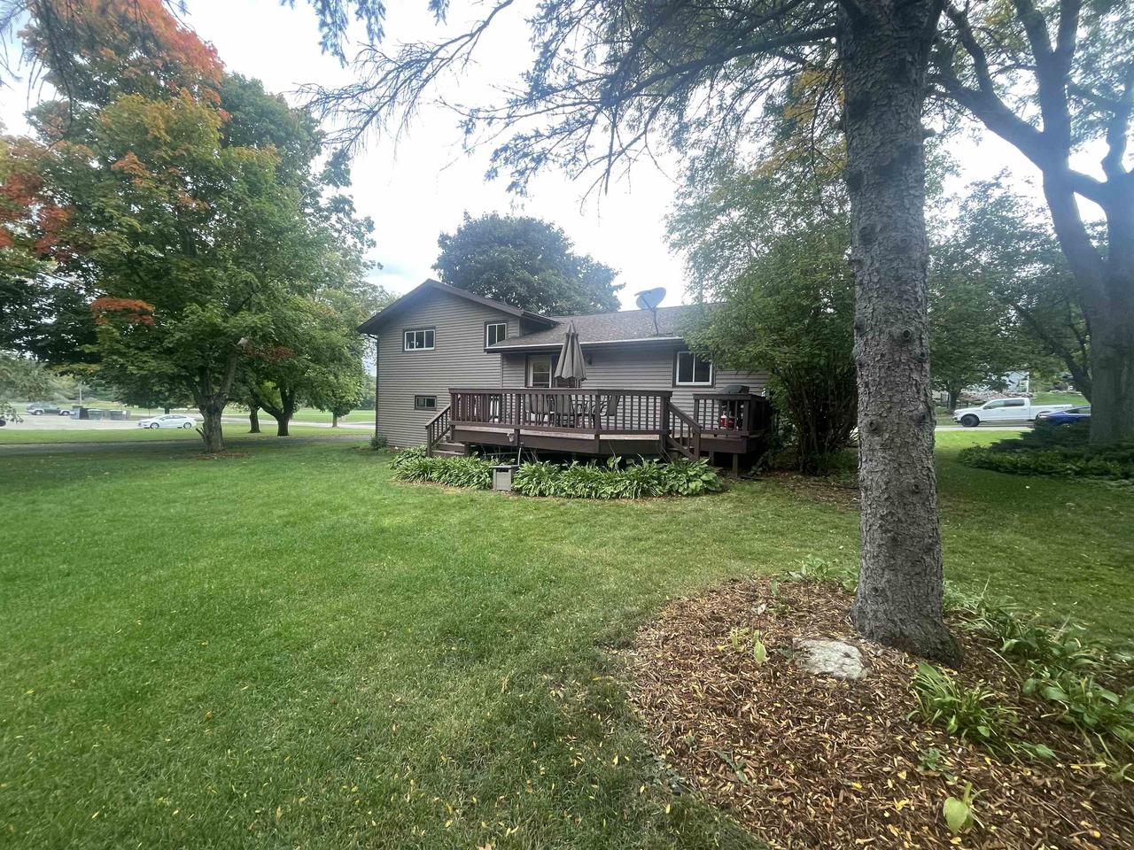 719 Hillside Terrace