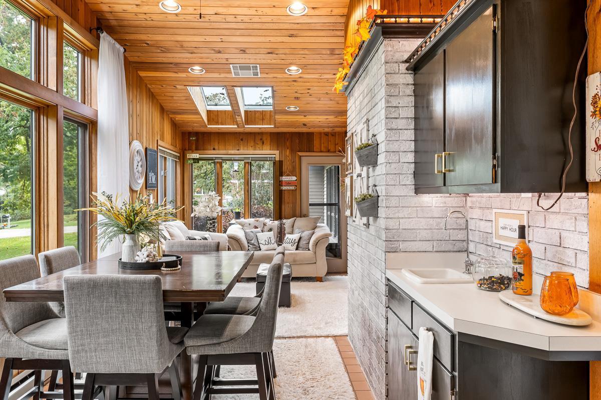 W947 Woodland Circle