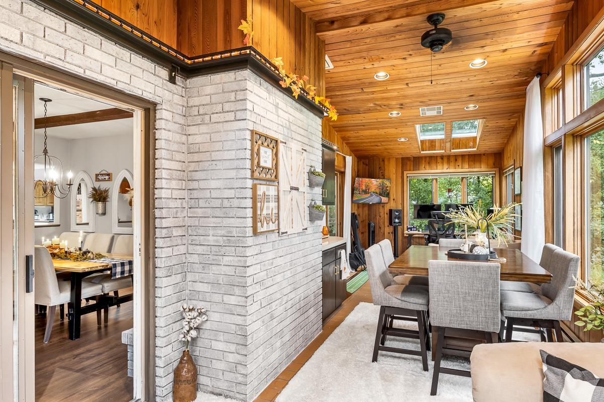 W947 Woodland Circle