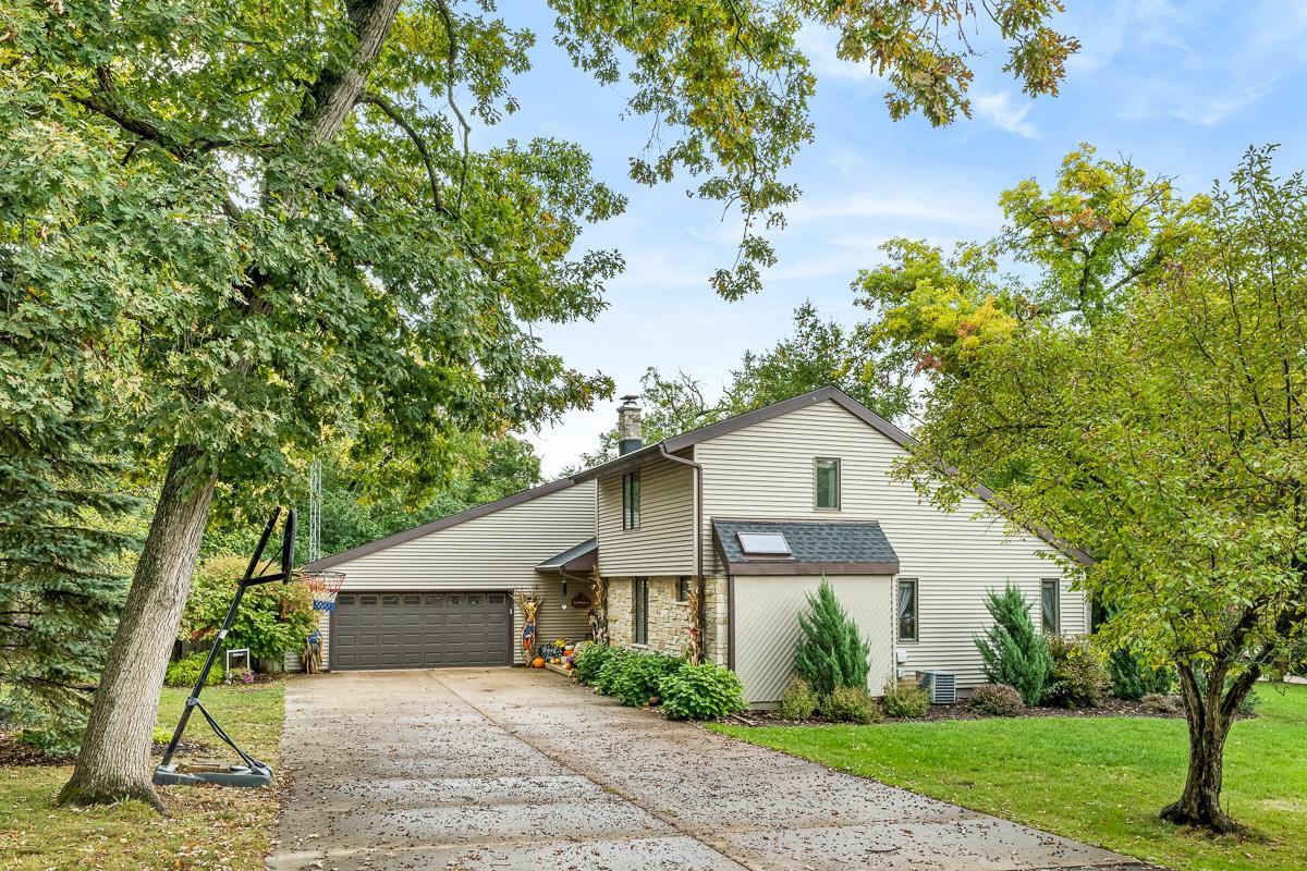 W947 Woodland Circle