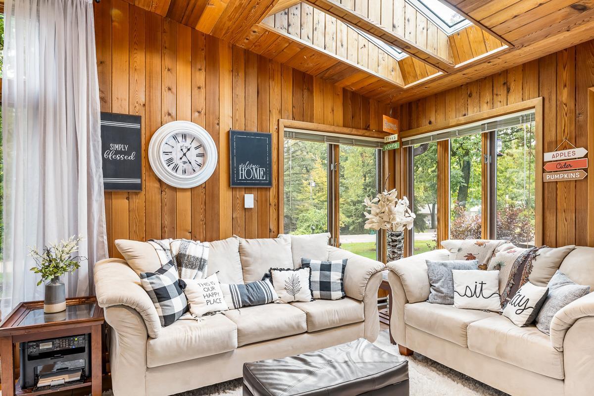 W947 Woodland Circle