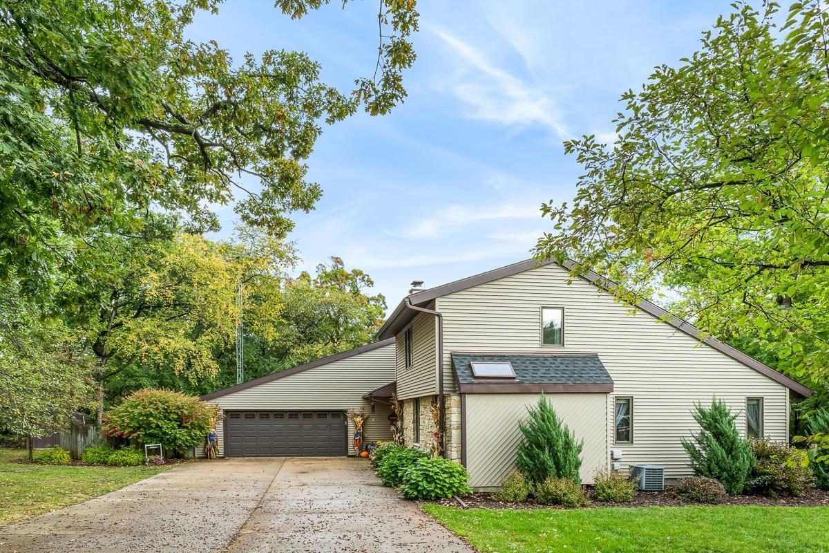 W947 Woodland Circle