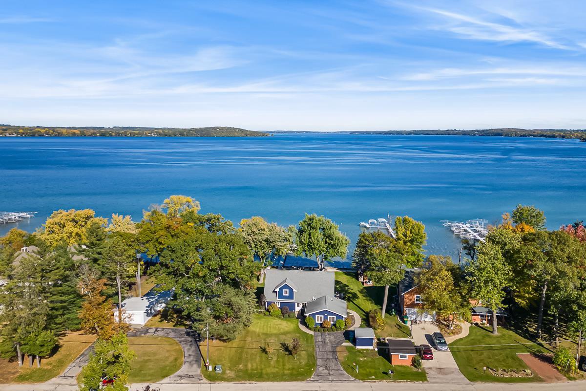 N4326 South LAKESHORE Drive