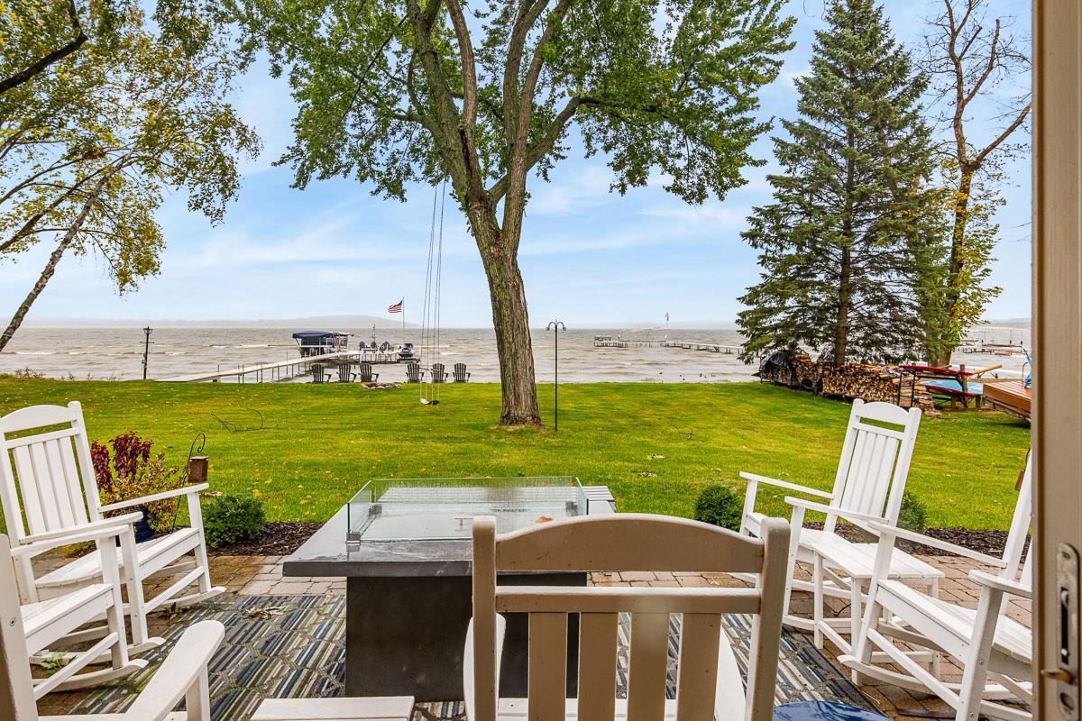 N4326 South LAKESHORE Drive