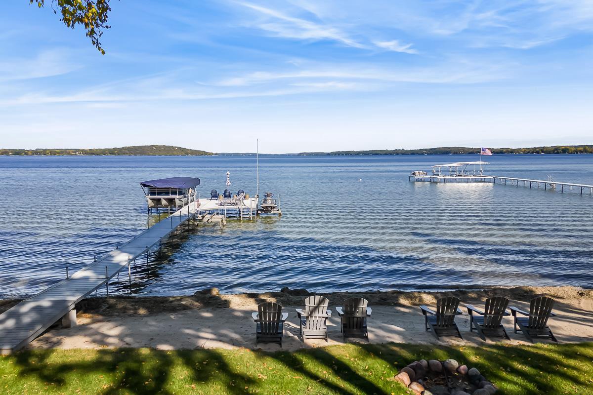 N4326 South LAKESHORE Drive