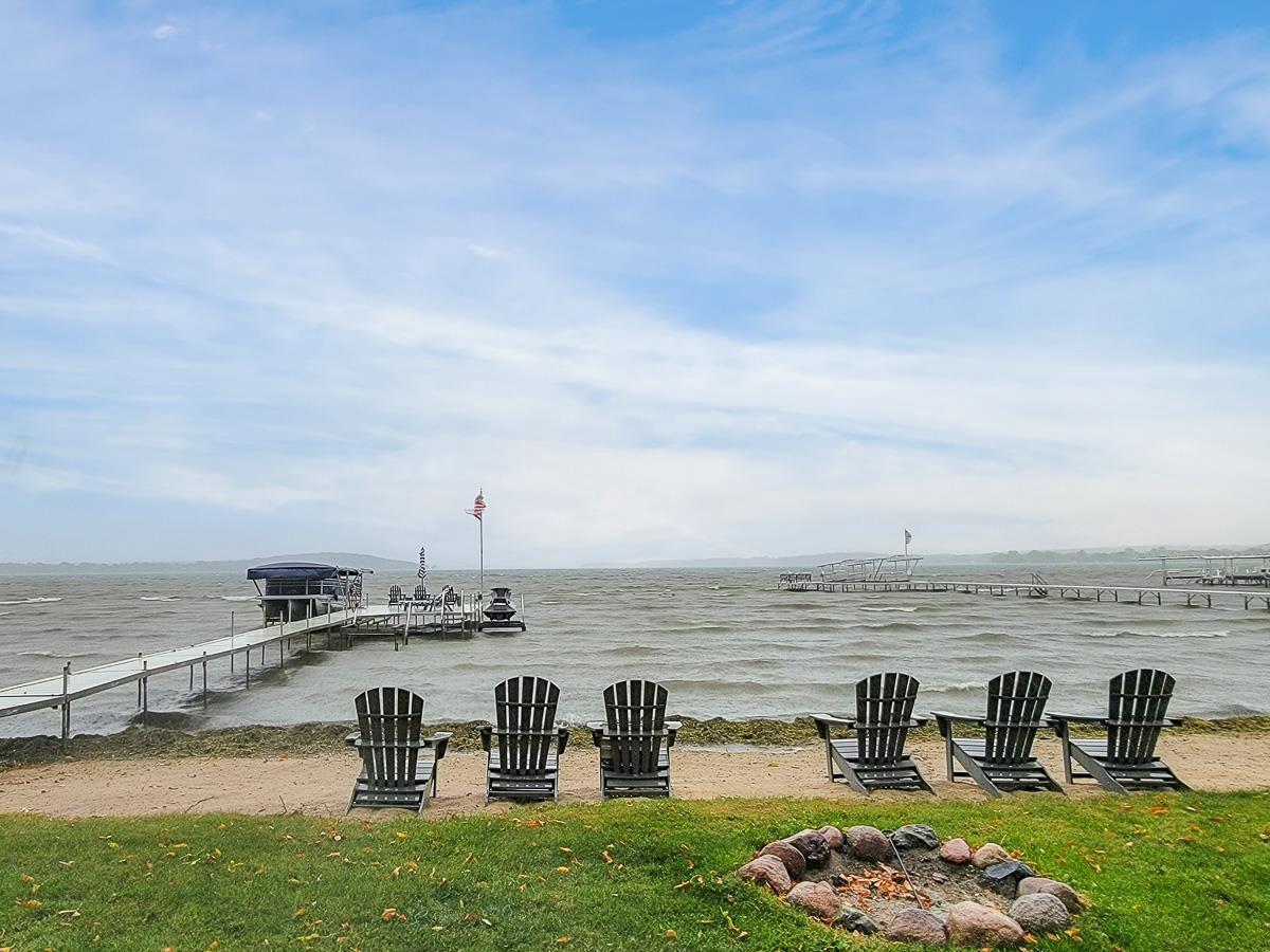 N4326 South LAKESHORE Drive