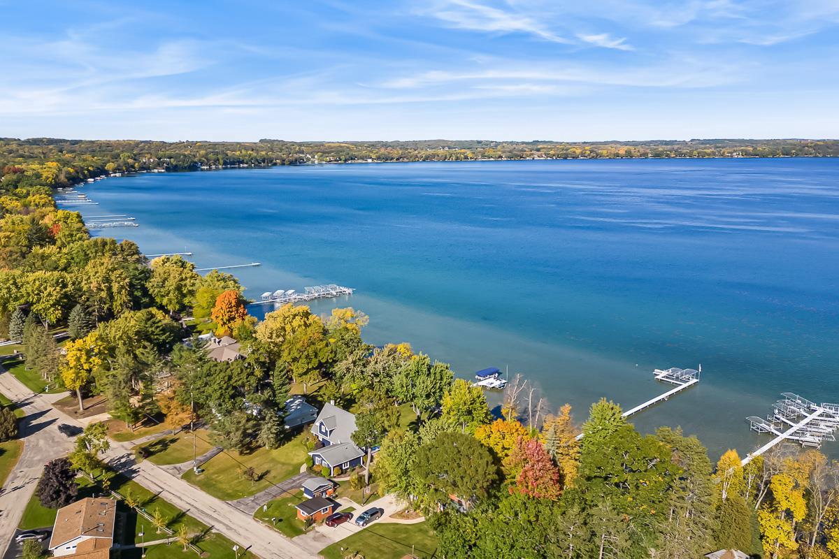 N4326 South LAKESHORE Drive