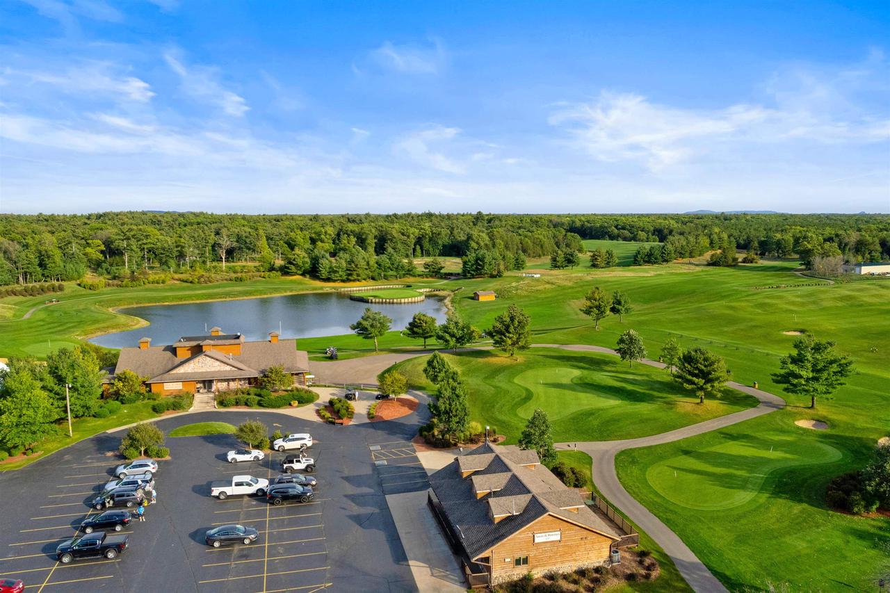 1841-2 20th Boulevard 0102