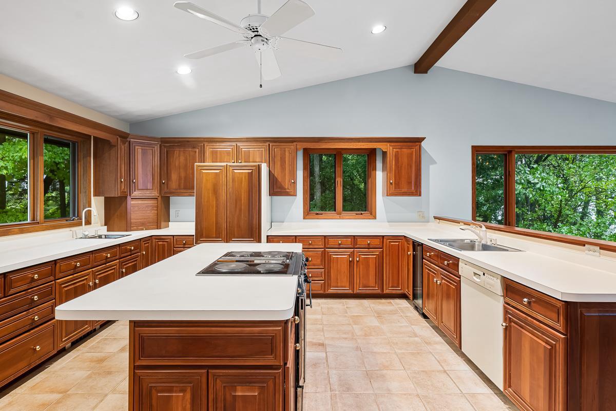 W1450 Spring Grove Road