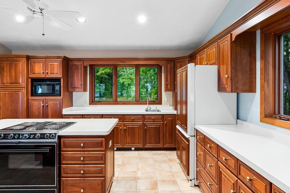 W1450 Spring Grove Road