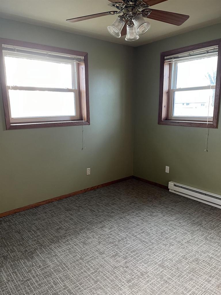 155 East Rose-Eld Road