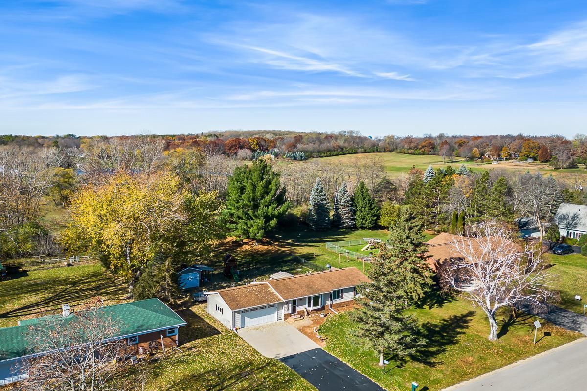 N5695 Lakeview Drive