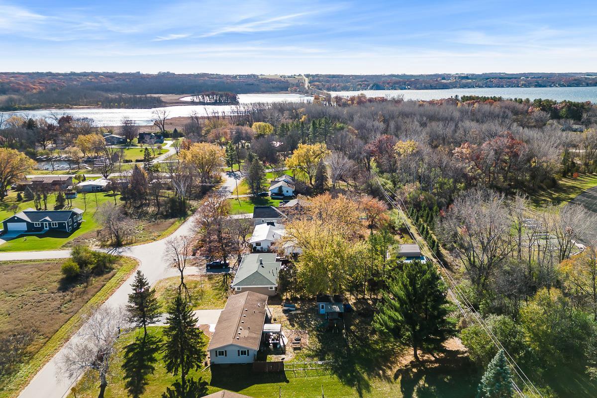 N5695 Lakeview Drive