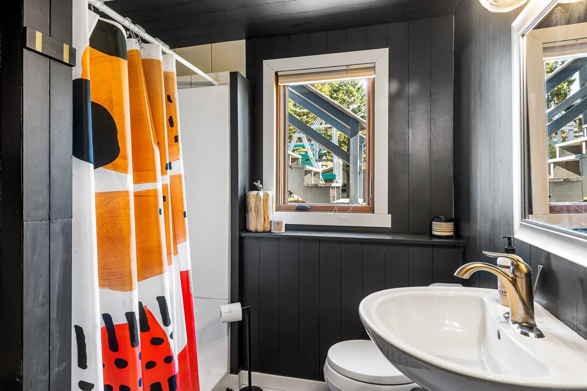 963 South Grove Street