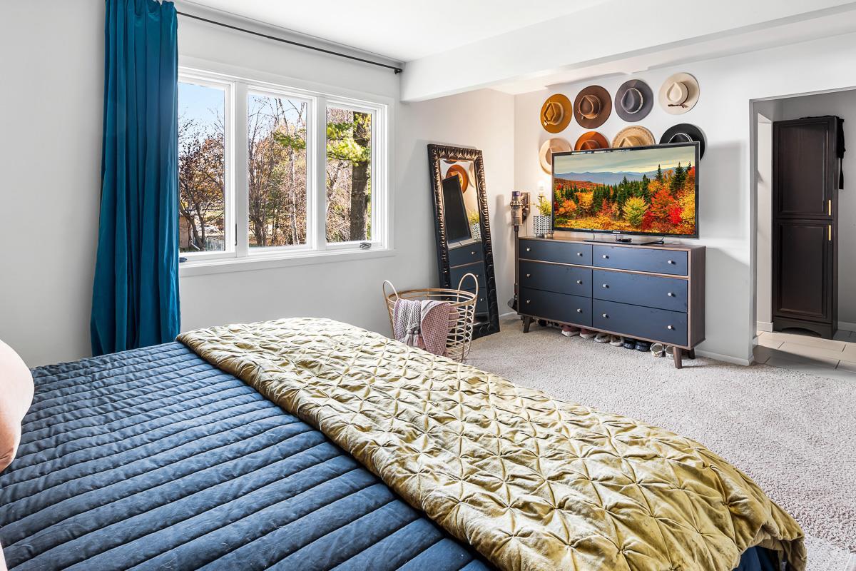 963 South Grove Street