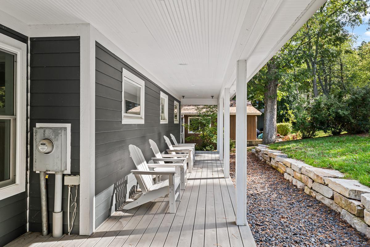 W2604 Oakwood Beach Road