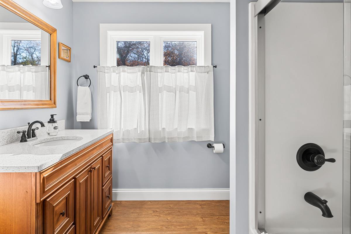 W2604 Oakwood Beach Road