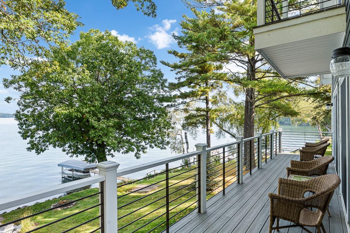 W2604 Oakwood Beach Road