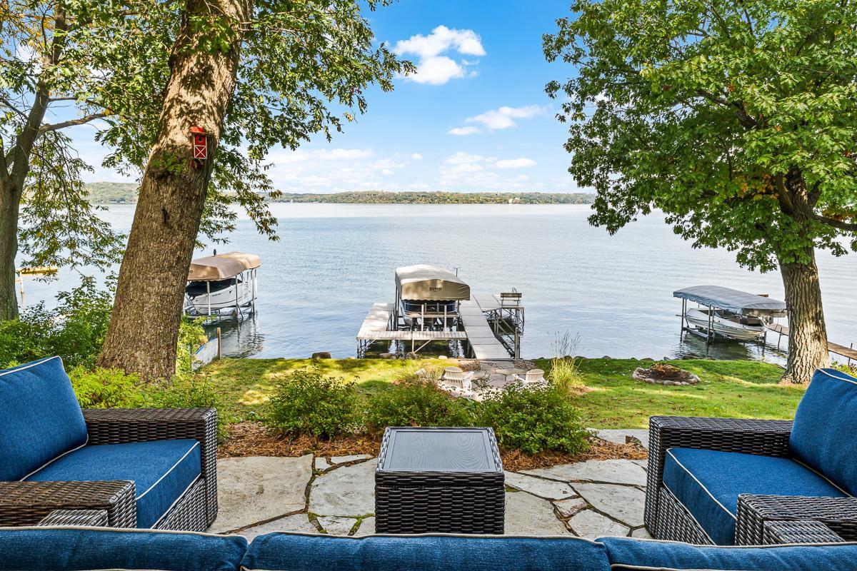 W2604 Oakwood Beach Road