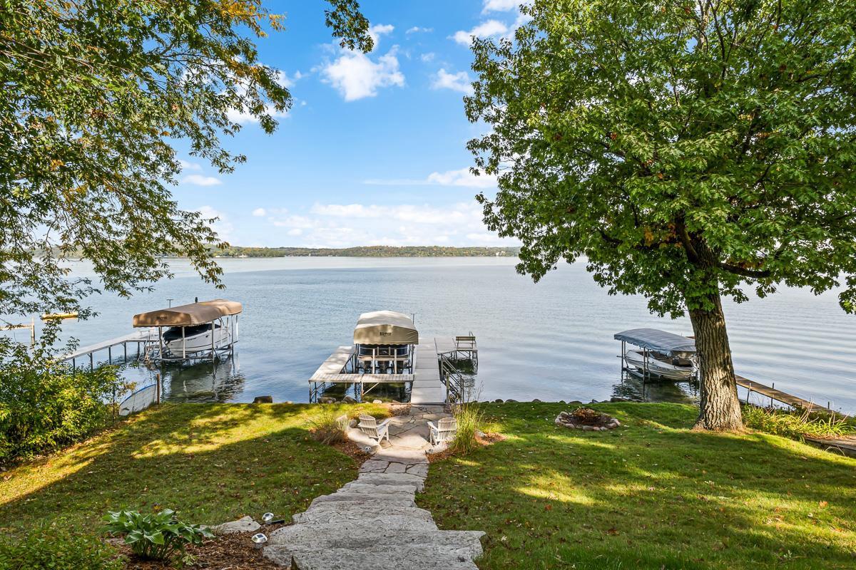 W2604 Oakwood Beach Road